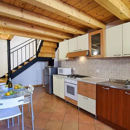 Holiday home Awesome In Fosse Di Santanna Da *